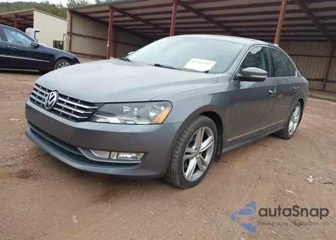 2015 Volkswagen Passat 2.0L Tdi Sel Premium из США, поврежденный, VIN 1VWCV7A31FC048840